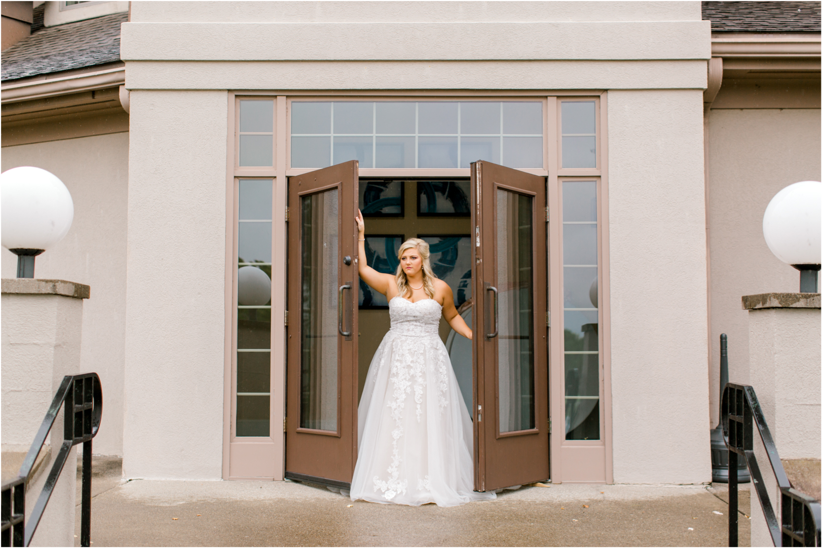 Regency Louisville Blush and Navy Wedding Photography