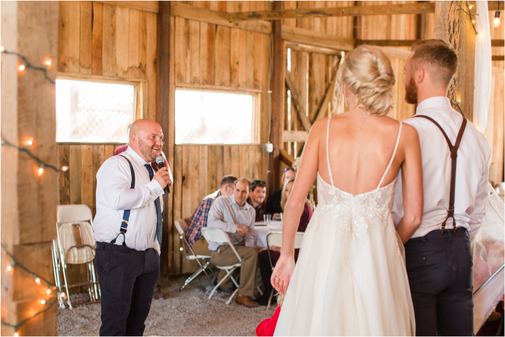Louisville Wedding Photography Barn At Twin Lakes Fall Reception