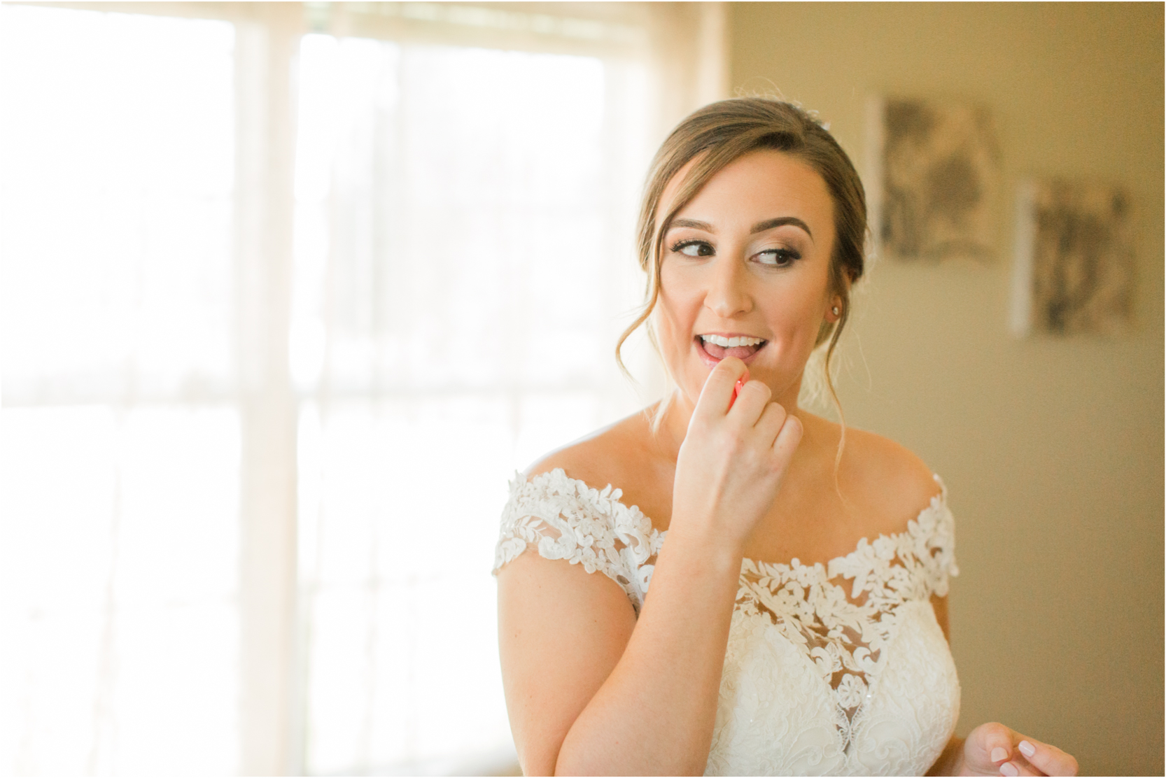 Bride Getting Ready Photography Pictures Louisville Ky 