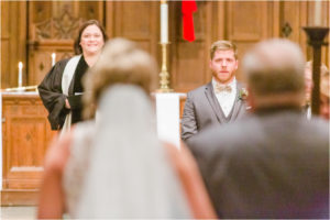 groom reaction to seeing bride walk down the aisle